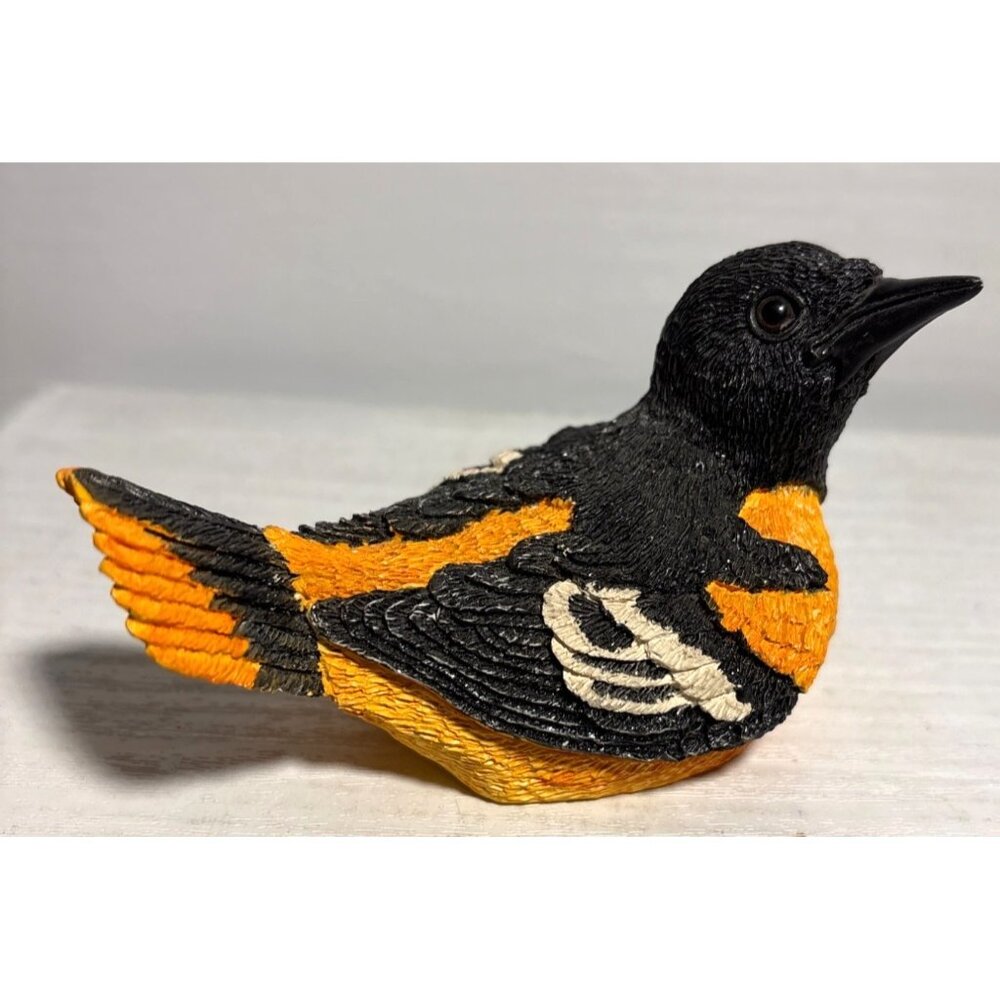 Baltimore Oriole Bird Figurine Realistic 4" Long 2.5" Tall Handcrafted Resin - Picture 2 of 9
